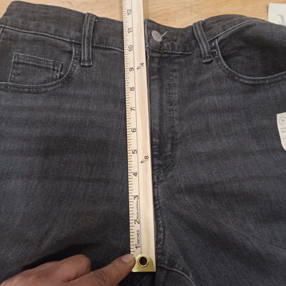 Women's Plus Size High-Rise Boyfriend Jeans - Universal Thread Black Wash 8 - Picture 15 of 16